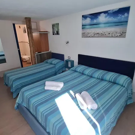 招待所 Portopollo Surfhouse C *